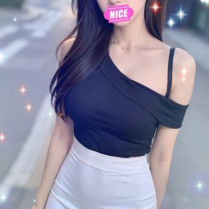 <em>地區:高雄深夜福利</em><span></span> <br> <em>外約妹名:</em><span>帆花</span><br>