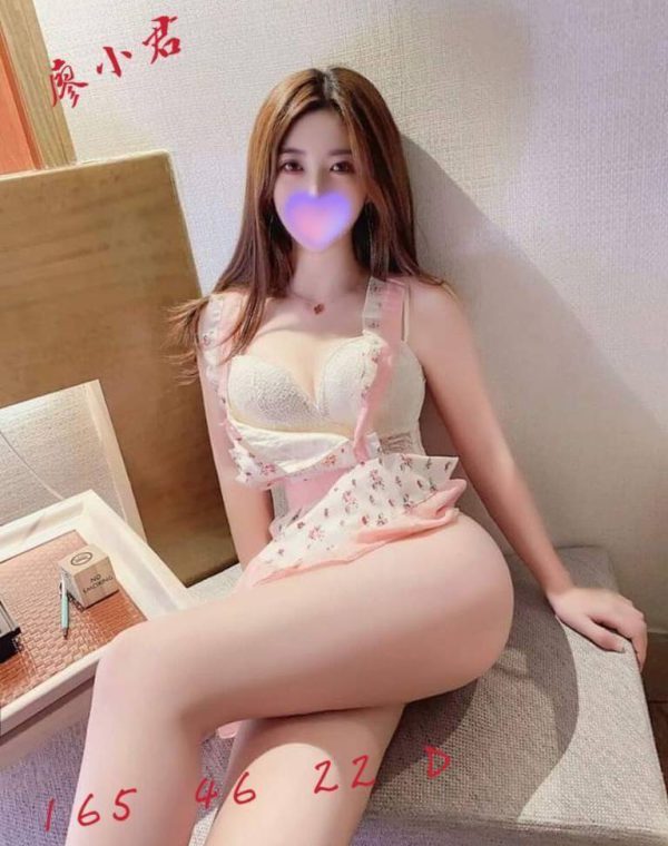 廖小君